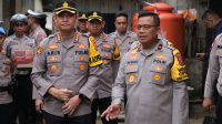 Brigjen Pol Dwi Iriyanto Pimpin Penyaluran Bantuan untuk Korban Banjir di Kendari