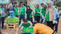 Asosiasi Mikoriza Indonesia dan Pemda Buton Tanam 150 Bibit Jeruk Siompu di Wabula