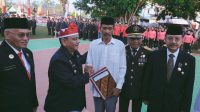 Sekjen Kemenkumham Andap Budhi Revianto Serahkan SK Remisi Bagi 2.242 WBP di Sultra