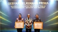 Kemenkumham Sabet Dua Penghargaan Terkait Kinerja Pelayanan Publik dari KemenPANRB