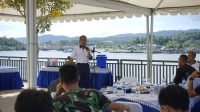 Secangkir Kopi, Hangatkan Kebersamaan Danlanal Kendari bersama Insan Pers di Sultra
