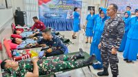 Semarak Hari Armada RI, Lanal Kendari Gandeng PMI Gelar Bakti Sosial Donor Darah  