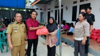Kontribusi Nyata, UD Putra Gangga Berbagi 100 Paket Sembako ke Warga Kurang Mampu