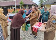 Pemkot Bersama Baznas Kendari Salurkan Bantuan Pangan ke Masyarakat Sambuli