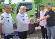 PT ST Nikel Serahkan Bantuan Armada Sampah ke Pemkot Kendari: Walikota Beri Apresiasi