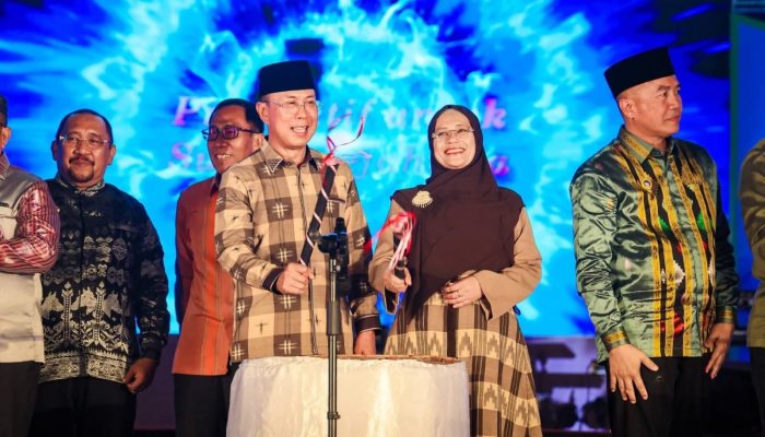 Gubernur Resmi Buka Harmoni Sultra: Momentum Bersama Perkuat Persatuan Membangun Daerah