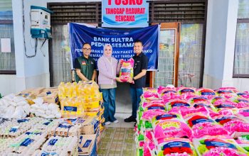 Bank Sultra Peduli, Salurkan Ratusan Paket Sembako untuk Korban Banjir Kendari
