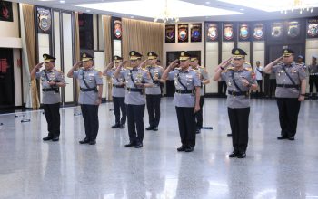 Kapolri Jenderal Polisi Listyo Sigit Prabowo Pimpin Pelantikan dan Sertijab Sejumlah PJU Mabes dan Kapolda