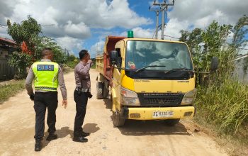 Respon Keluhan Warga, Satlantas Polresta Tindak Armada Truk Proyek Lorong Loloepis Baruga
