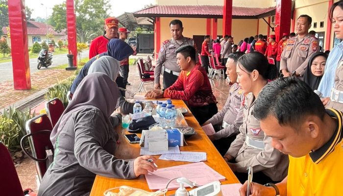Sambut Hari Bhayangkara ke-80, SPN Polda Sultra Helat Cek Kesehatan Gratis dan Donor Darah