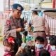 Brimob Sultra Tanamkan Kesadaran Cegah Karhutla Sejak Usia Dini di TK Smart School Baruga