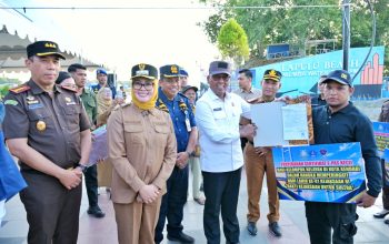 Pemkot dan Kejaksaan Peduli Nelayan: Bagikan e-Pas Kecil Permudah Akses BBM bersubsidi