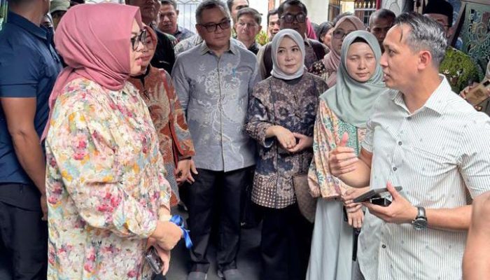 Siska Karina Imran Intip Rahasia RT Smart Gandaria Utara, Siap Diadaptasi di Kendari