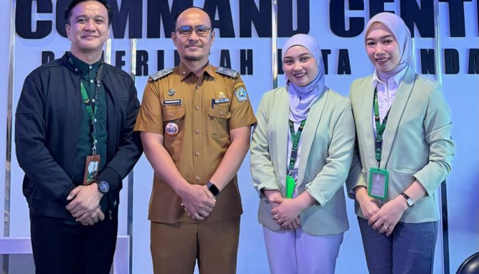 Siswa DIFIS Kendari Belajar Teknologi Digital dan Etika Bermedia Sosial di Command Center Kominfo
